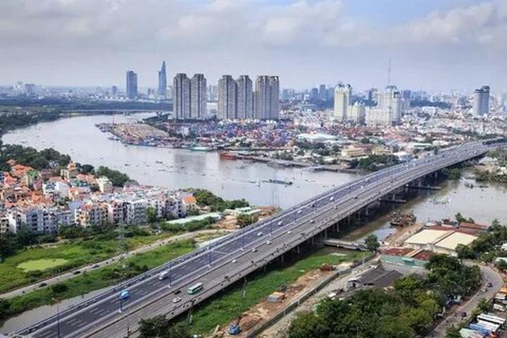 Từ 3 kiểu giày